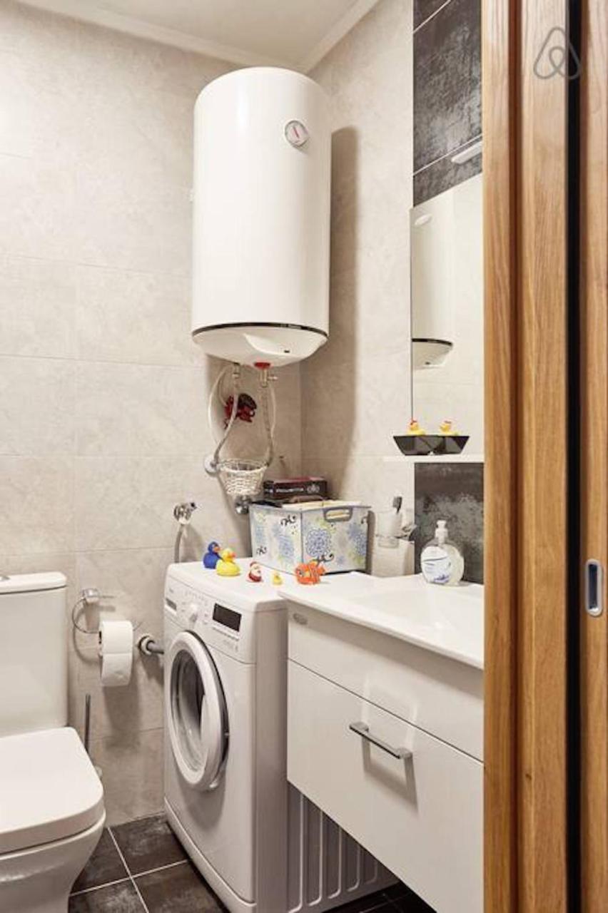 Bright Apartment Near City Center Skopje Ngoại thất bức ảnh